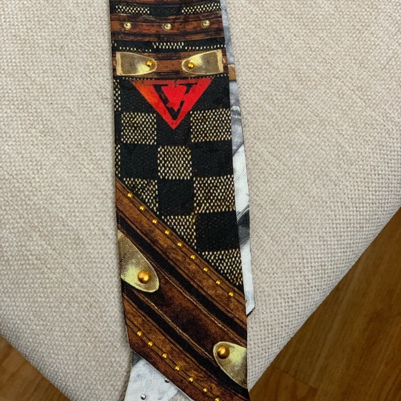 Louis Vuitton Time Trunk Bandeau - Picture 3 of 16